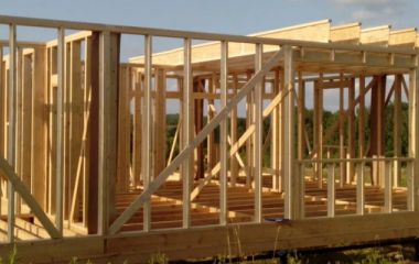 Как правильно рассчитать нагрузку на каркас дома: основные принципы и ошибки